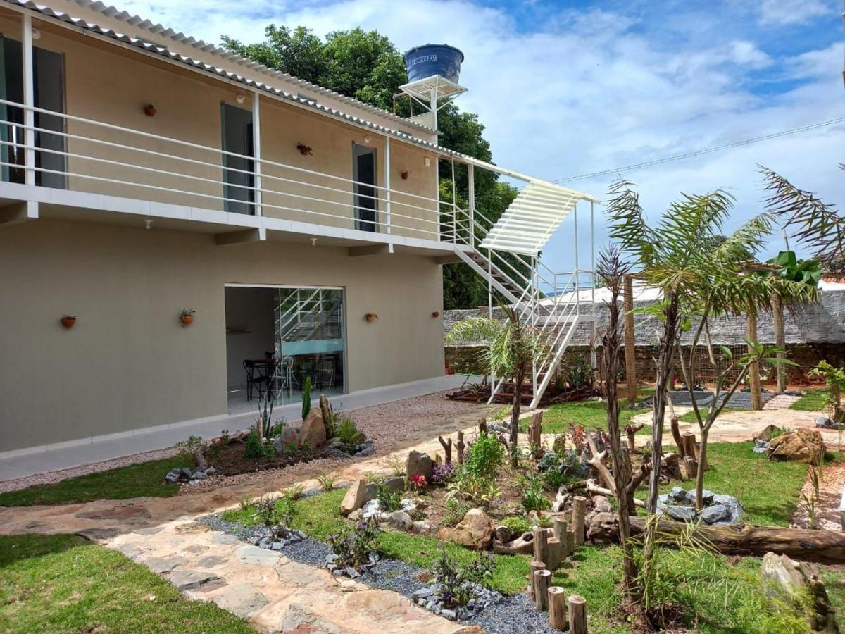 Casal Ostara Begonia Hotel อัลโต ปาไรโซ เด โกยาส ภายนอก รูปภาพ