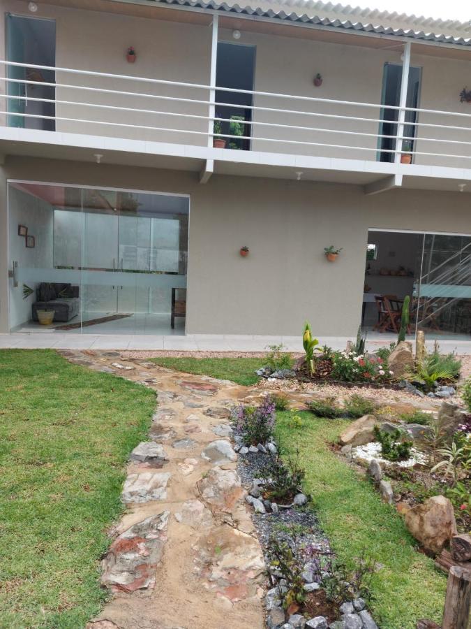 Casal Ostara Begonia Hotel อัลโต ปาไรโซ เด โกยาส ภายนอก รูปภาพ